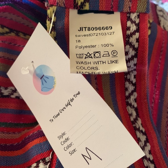 FESTIVAL RED EMBROIDERED HALTER TOP SIZE MEDIUM - Picture 7 of 8